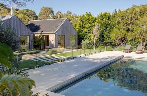 Flinders House | Silvertop House - In the heart of Flinders