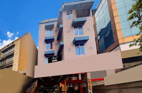 Sualkuchi House | Single Roomsixmile Guwahati