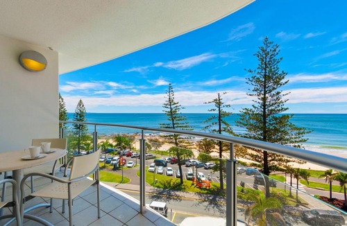 Mooloolaba Apartment | Sirocco 608 by G1 Holidays