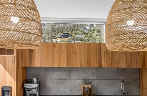 Separation Creek House | Six Degrees - Across the road from the Separation Creek beach