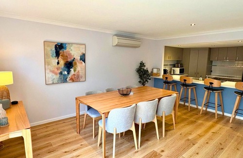 Broadwater Villa | SixtySix at Cape View