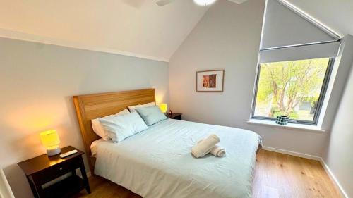 Broadwater Villa | SixtySix at Cape View