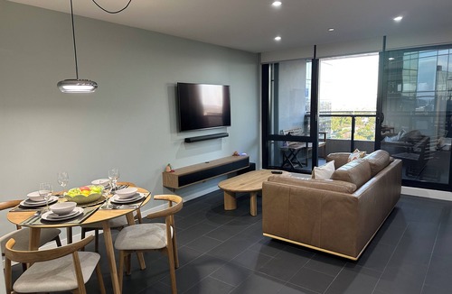 South Yarra Apartment | Sky-High 2 Bedroom 1 Bathroom with 1 Parking I Heart of South Yarra