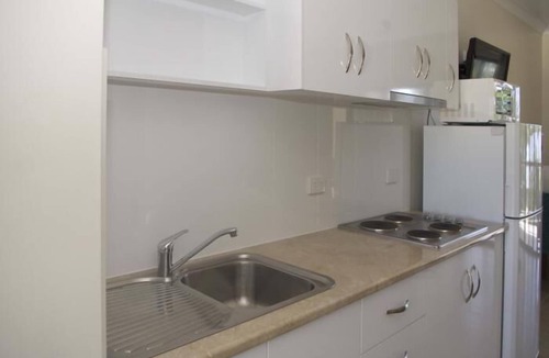 Bowen Apartment | Sky View Units