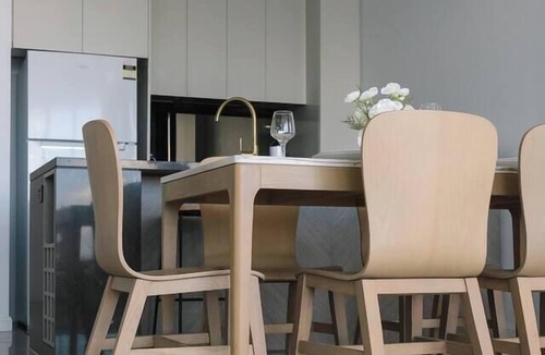 Surfers Paradise Apartment | SkyHigh Ocean Luxe | Balcony & Resort Amenities