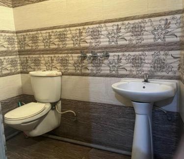Barnala Hotel | Skyline hotel