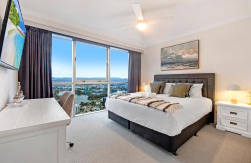 Surfers Paradise Apartment | Skyline North Chevron Renaissance