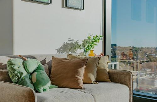 Box Hill Apartment | Skyone Lux 2Bed room Aprt in BoxHill with car park