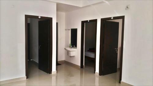Sulthan Bathery Hotel | Smile Residency