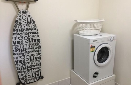Naracoorte Hotel | Smith Street Cottage B&B Narac in Naracoorte