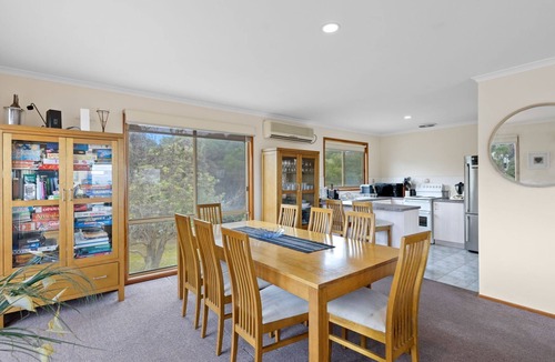 Smiths Beach House | Smiths Beach Escape, the perfect family beach house.