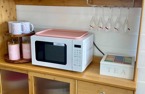Smithtown Apartment | Smithtown Champagne B&B (Bed and Bubbles)