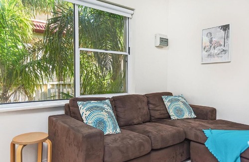 Victor Harbor Apartment | Smugglers Resort-Style Apartments no 9