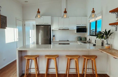Merimbula Cabin | Snapper Hideaway - Pet Friendly