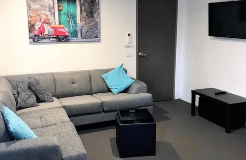 Tawonga South House | Snowview Holiday Units