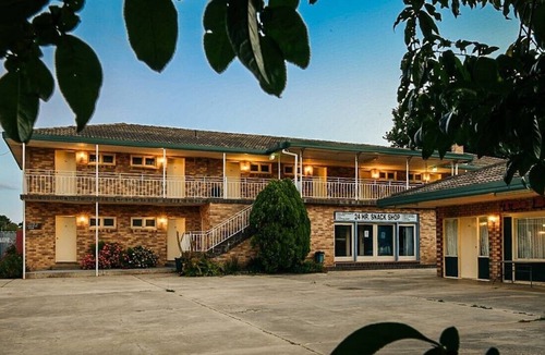 Berridale Hotel | Snowy Mountains Motor Inn