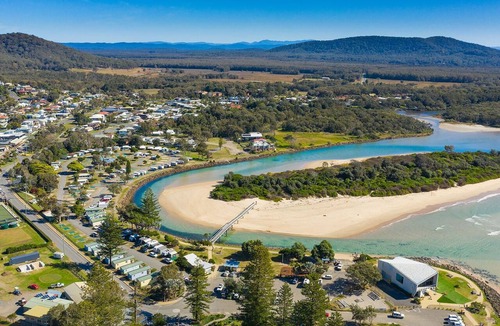Crescent Head House | SO CLOSE TO THE BEACH!