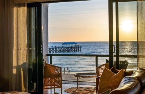 Henley Beach Apartment | Sol Sands Henley Beach