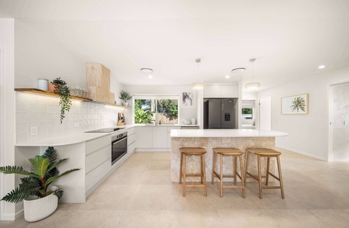 Mooloolaba House | Solara Escape Mooloolaba, Pool + Dog-Friendly Home