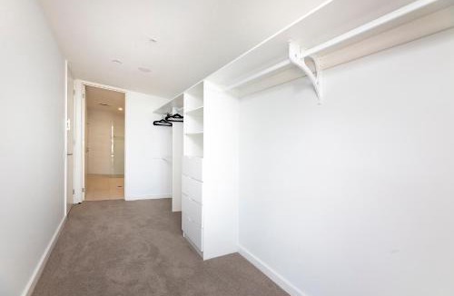 Forster Apartment | Solaris 410