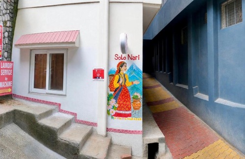 Rishikesh Hostel | Solo Nari Backpackers Rishikesh