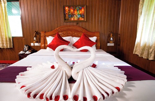 Devikolam Hotel | Soma Seven Springs