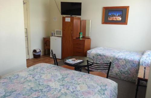 Wallaroo Hotel | Sonbern Lodge Motel