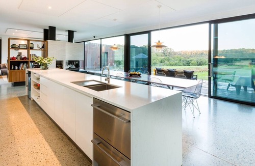 Yallingup House | Sophies Vineyard Sprawling Scenery with Pool