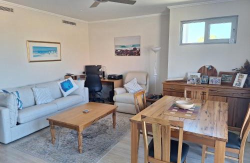Sorrento Apartment | Sorrento Bluewater Apartment