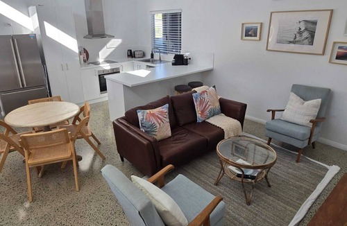 Lancelin House | Sou Wester - is a bright, light and modern holiday home.