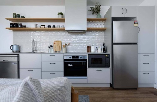 South Launceston House | South Launceston – Easy & Comfortable