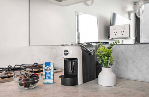South Melbourne Apartment | South Melbourne Apartment with Gym Access