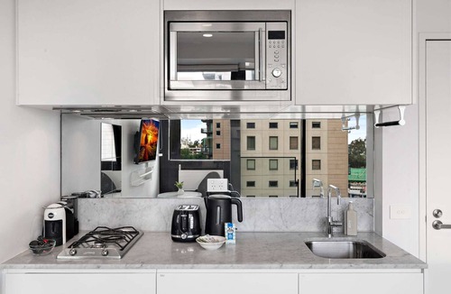 South Melbourne Apartment | South Melbourne Apartment with Gym Access