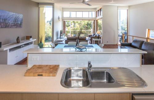 Normanville Villa | South Shores Villa 52