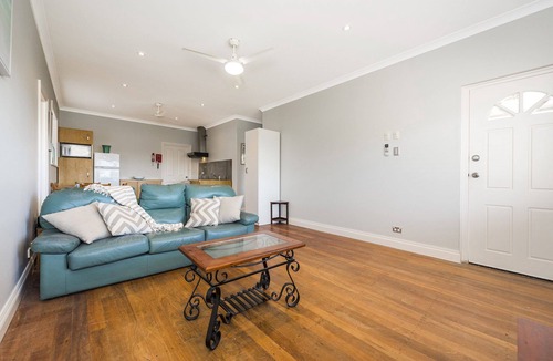 Lancelin House | South Side - Feel the breeze