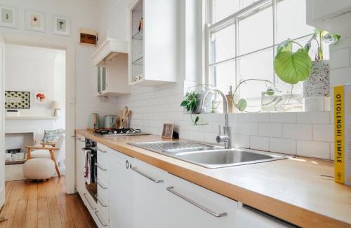 South Yarra Apartment | South Yarra Sanctuary
