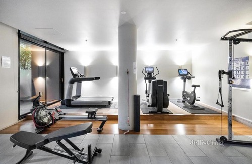 South Yarra Apartment | South Yarra Style - Smart 1bed with parking