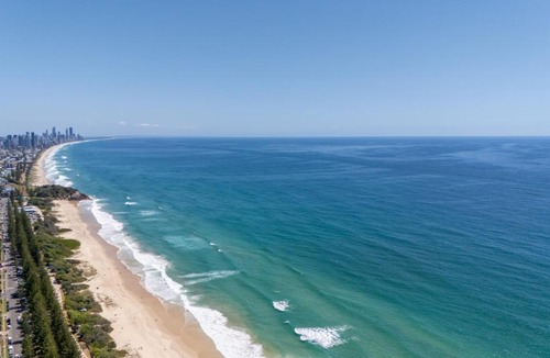 Burleigh Heads Apartment | Southern Cross Beachfront Holiday Apartments