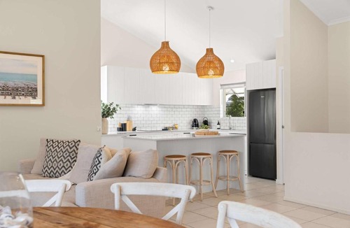 Sunrise Beach House | Southwind in Sunrise