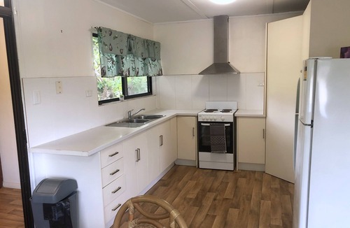 Cooktown House | Space and tranquillity at Red Door Cottage