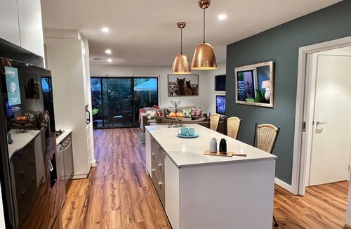 Torquay Apartment | Spacious 2-Bed Townhouse Near Torquay Beach