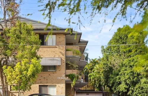 Auchenflower Apartment | Spacious 2BR Stay w/Pool & Balcony