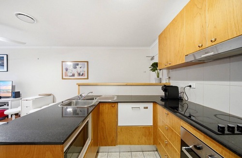 City East Apartment | Spacious 3-Bed Apartment in Canberra CBD