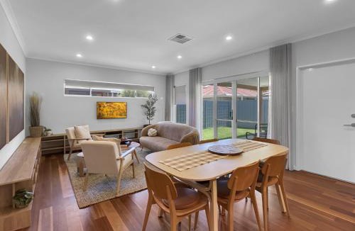 Yokine House | Spacious 3-Bed Home in Leafy Yokine