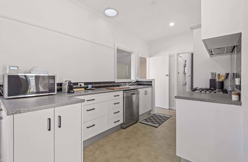 Airport West House | Spacious 3-Bed With Outdoor Dining Near Airport