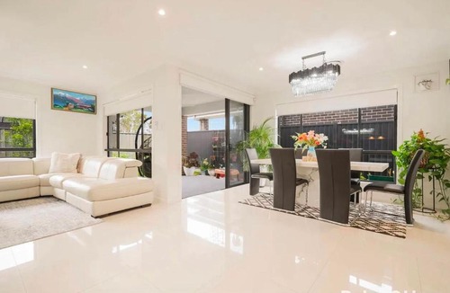 Catherine Field House | Spacious 5BR Home with Premium Comfort