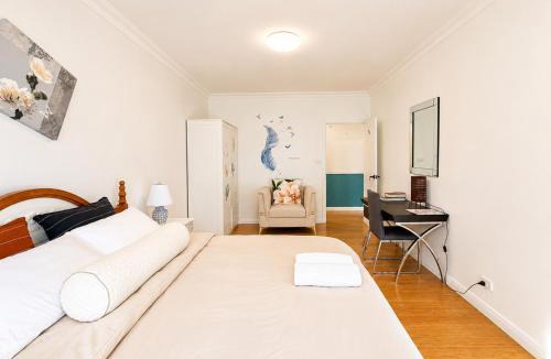 Katoomba House | Spacious 5BR House Fireplace Garden Retreat