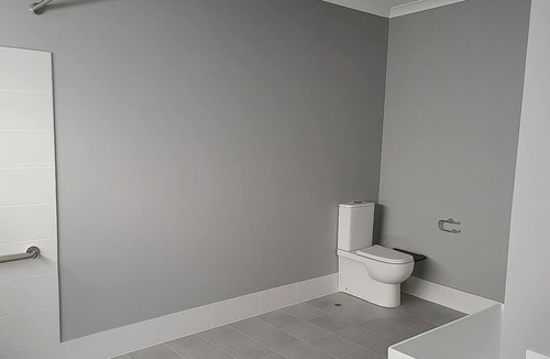 Karnup House | Spacious Accessible with Bathrooms for Everyone.