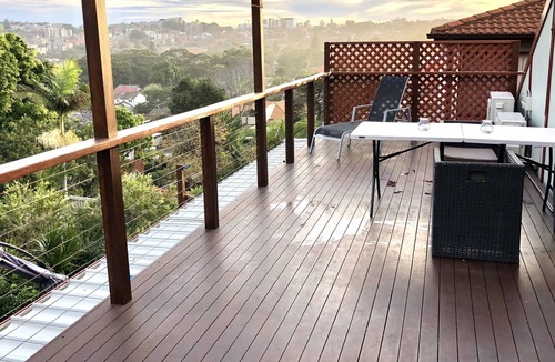 Coogee Apartment | Spacious Attic Apartment