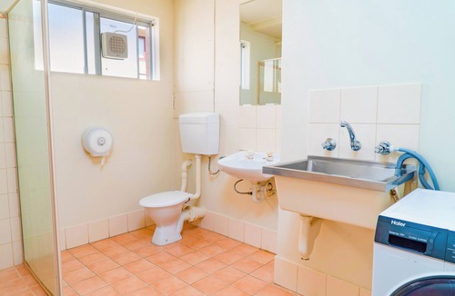 Rivervale Apartment | Spacious & Cosy Self-Contained Apartment